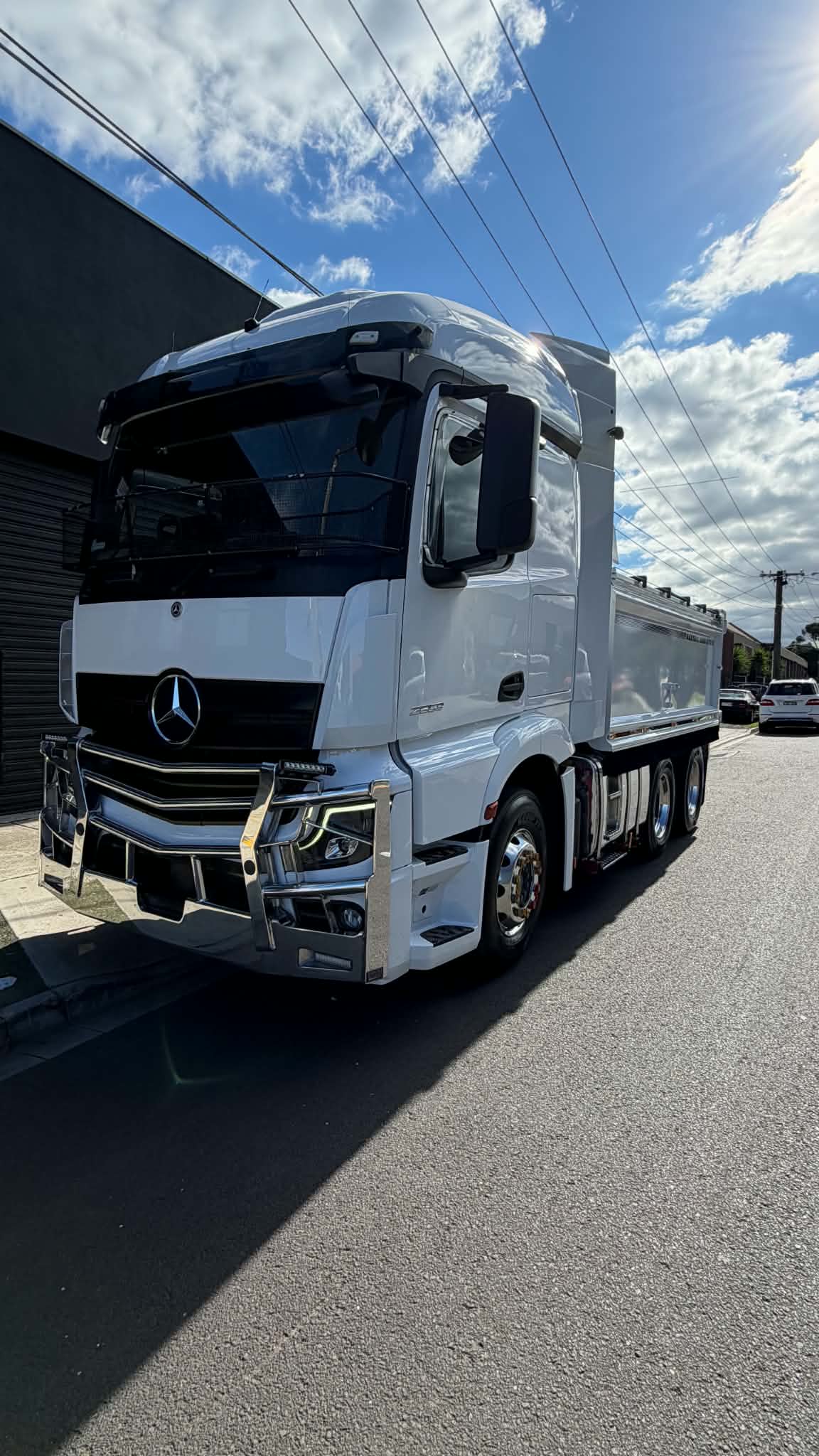 Mercedes Actros image 3