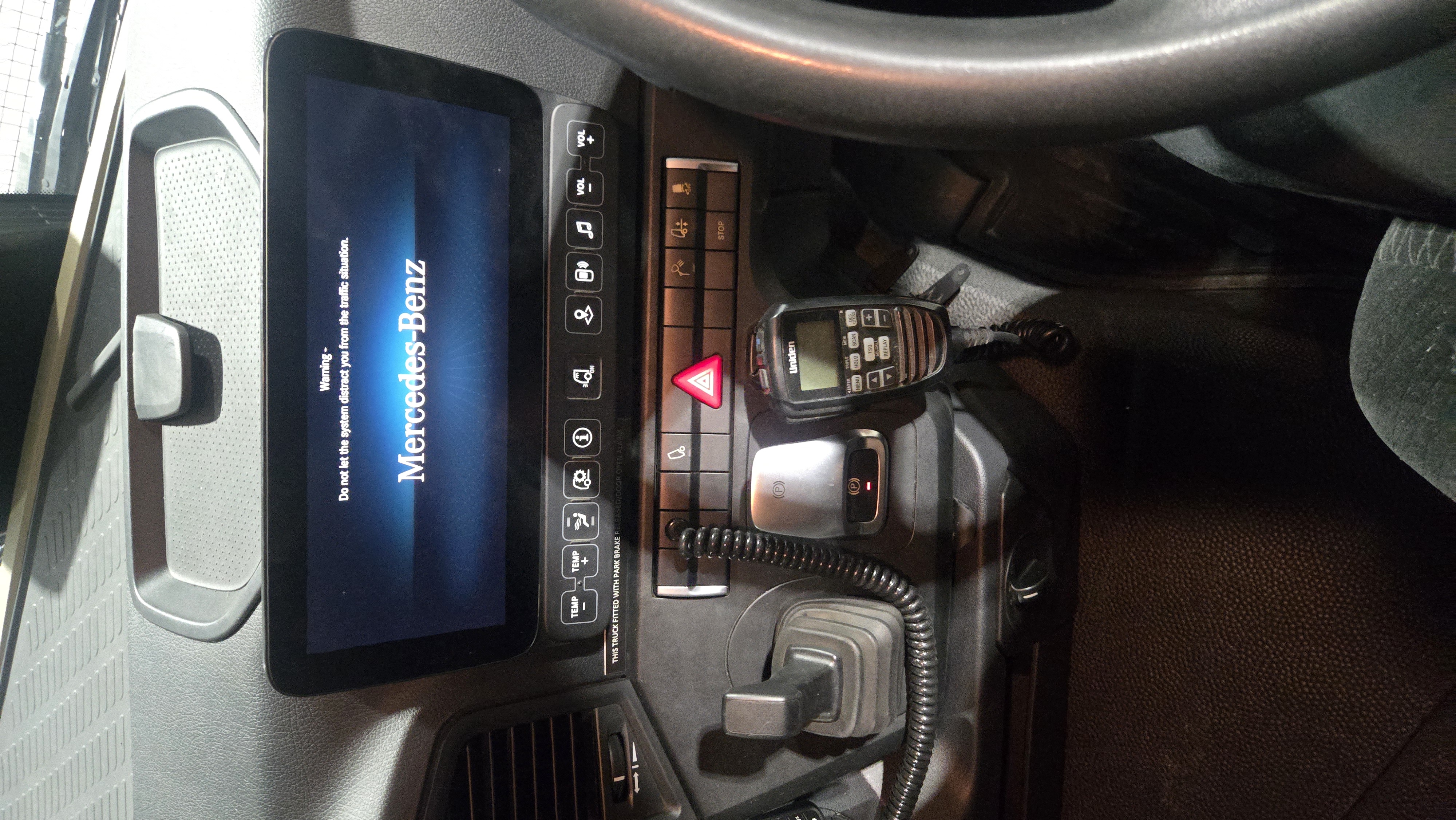Mercedes Actros image 11